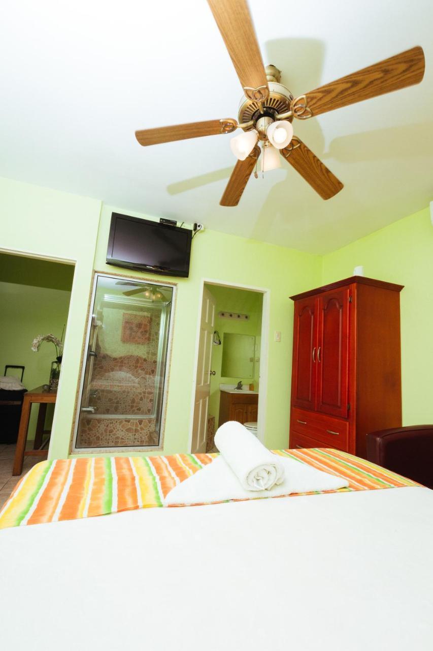 Beverly'S Oasis Suites Scarborough Dış mekan fotoğraf